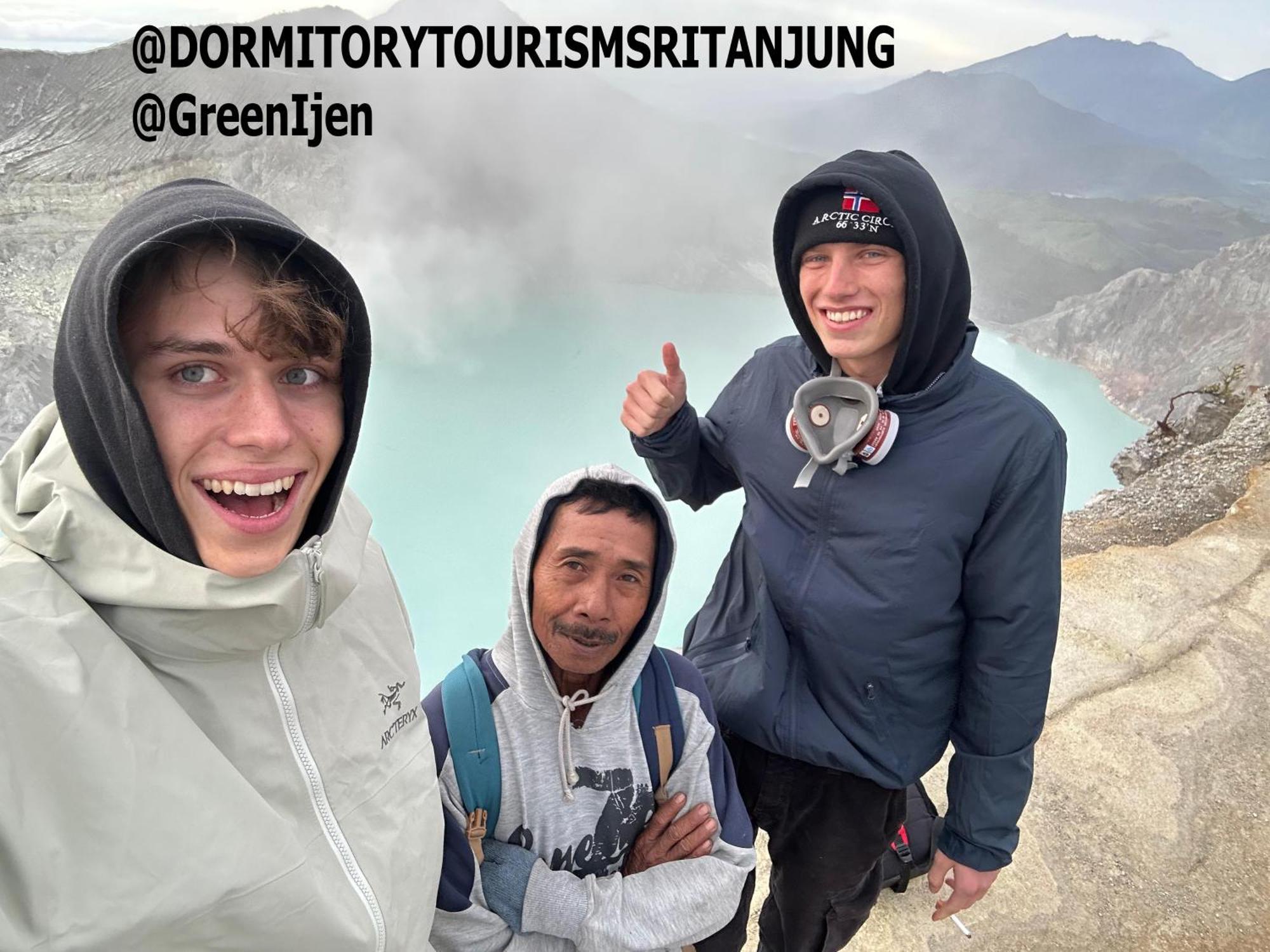 Dormitory Tourism Sritanjung Banyuwangi By Gajahsora Management 外观 照片